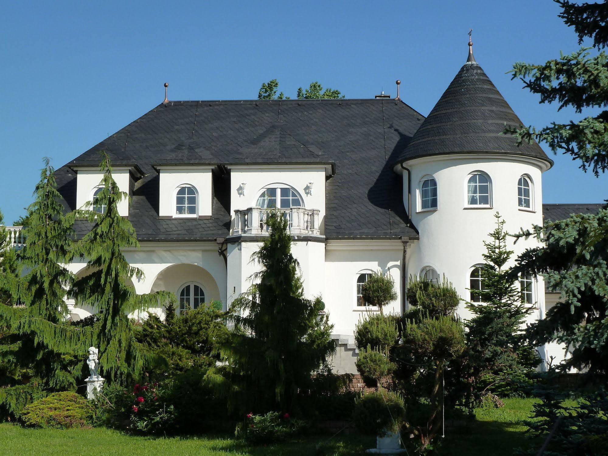 Gaestehaus Villa Casamia (Adults Only) Шмалькальден Екстер'єр фото