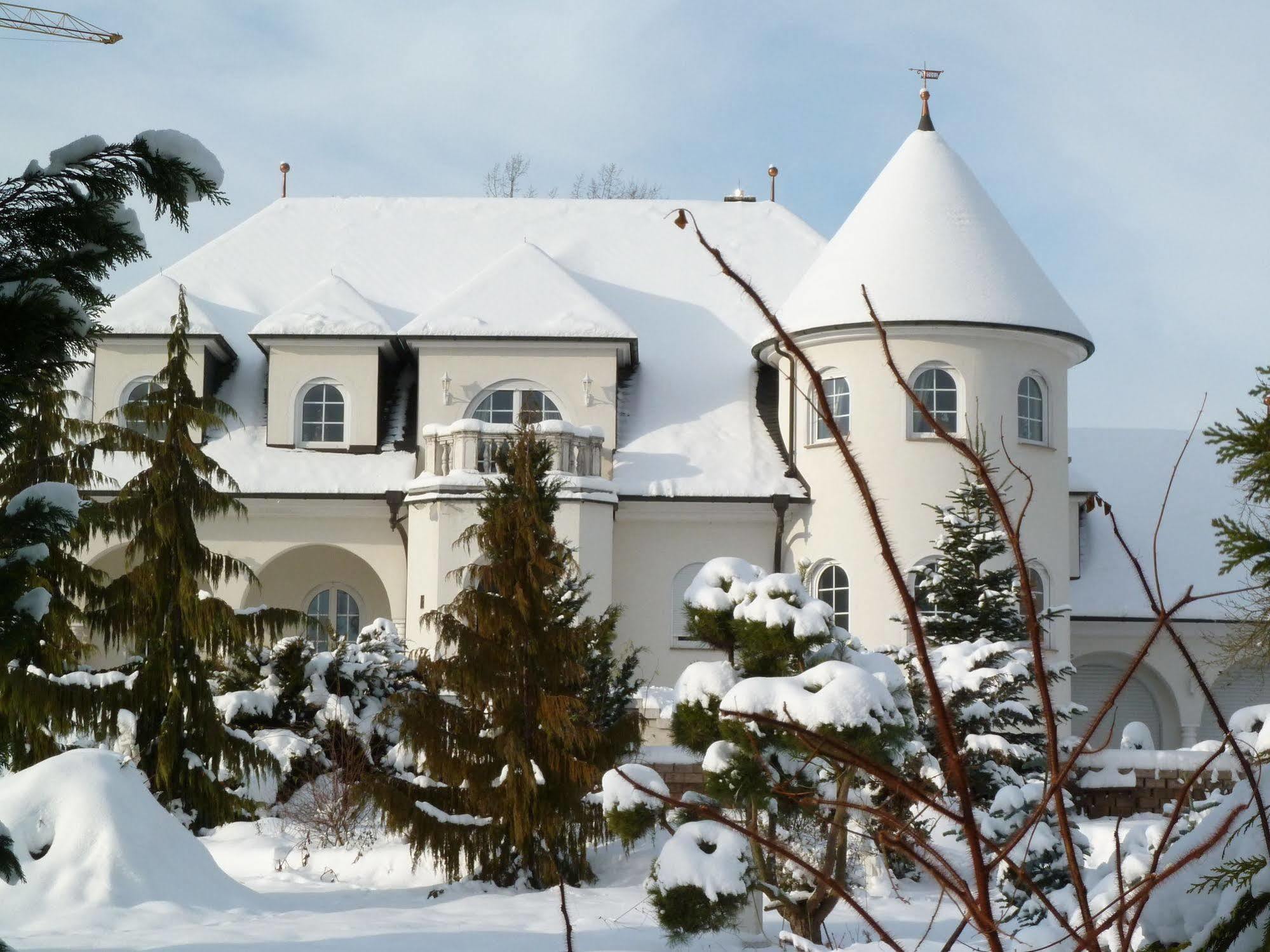 Gaestehaus Villa Casamia (Adults Only) Шмалькальден Екстер'єр фото